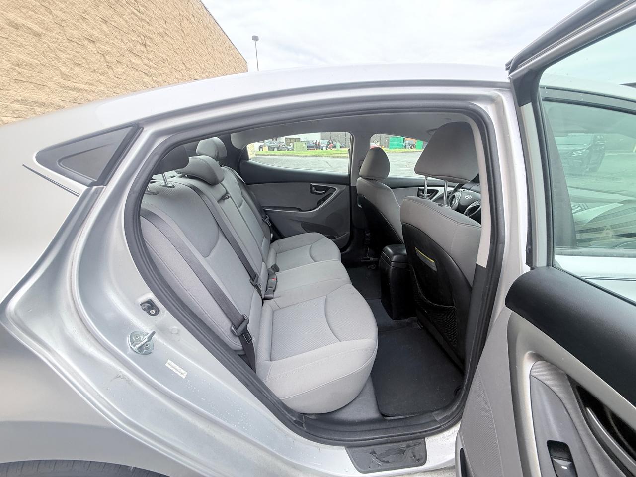 Hyundai Elantra Limited 2013