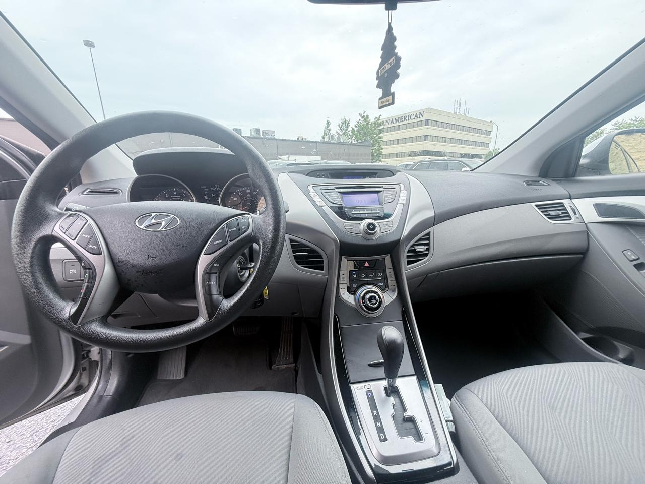 Hyundai Elantra Limited 2013