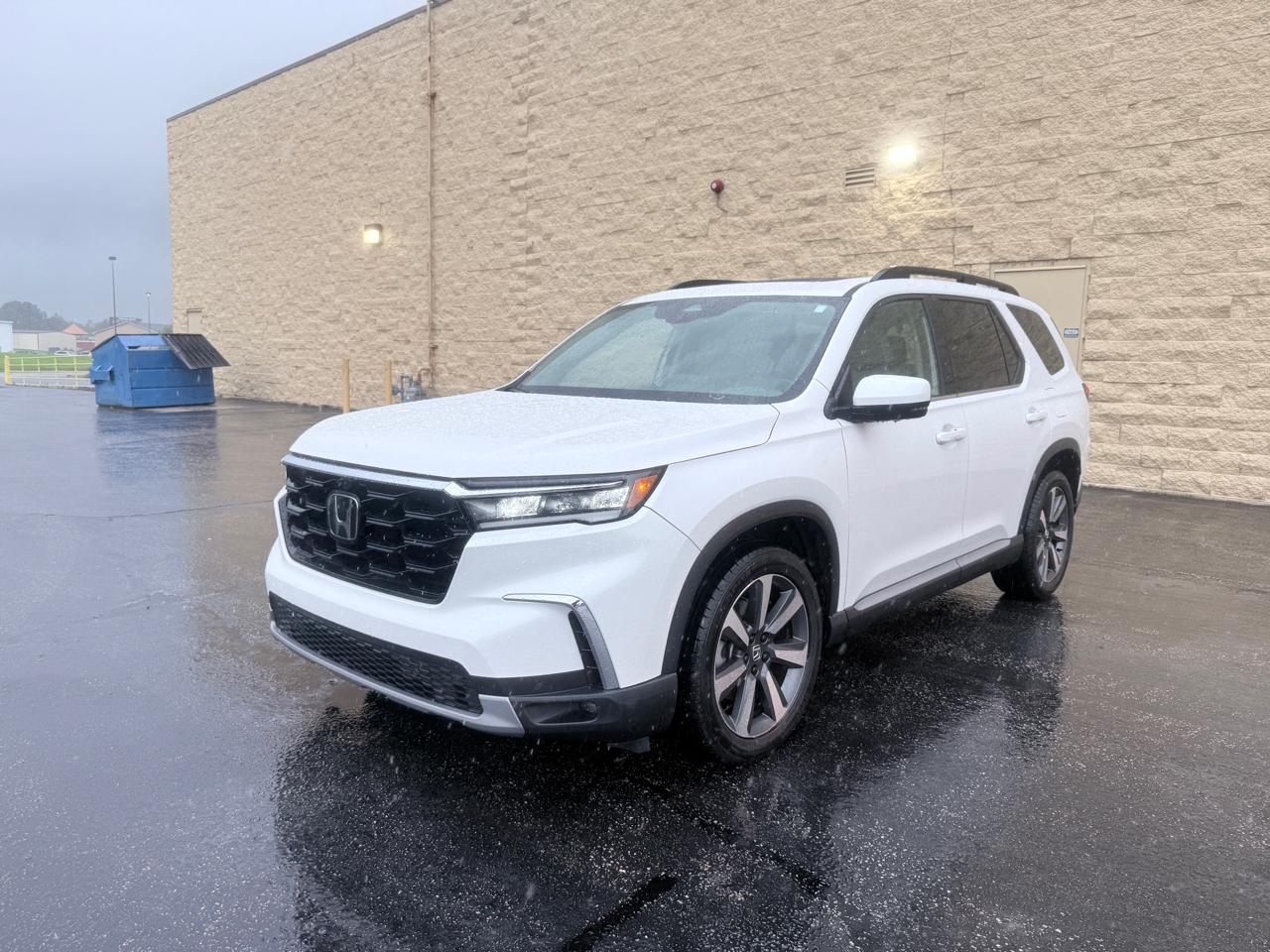 Honda Pilot Elite AWD 2023