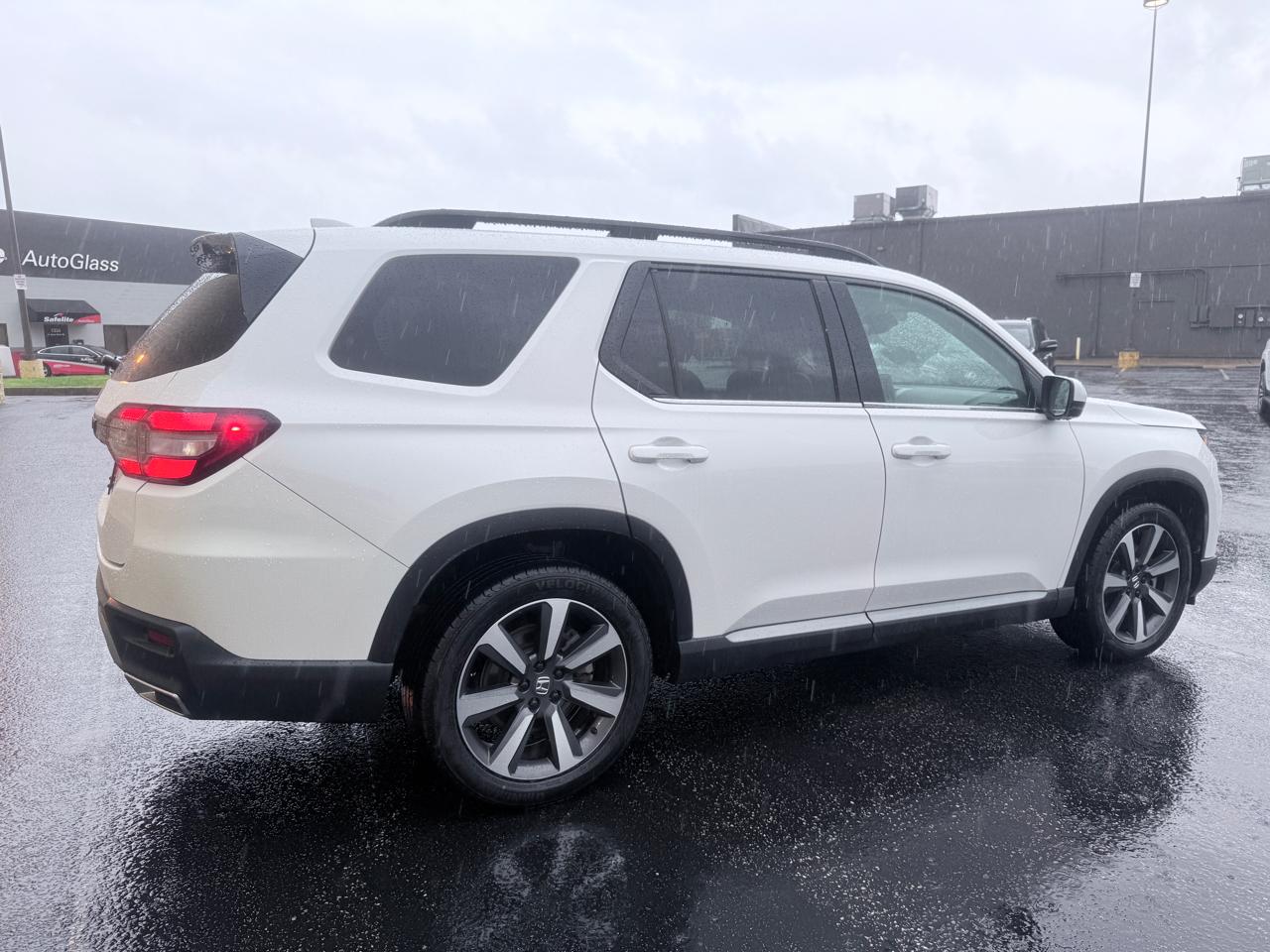 Honda Pilot Elite AWD 2023