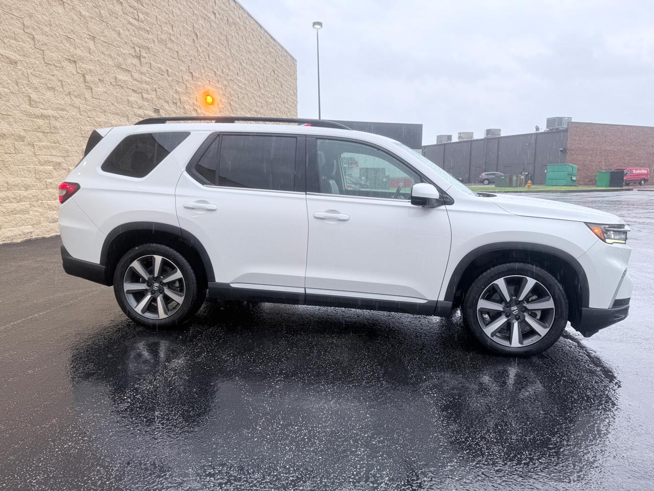 Honda Pilot Elite AWD 2023