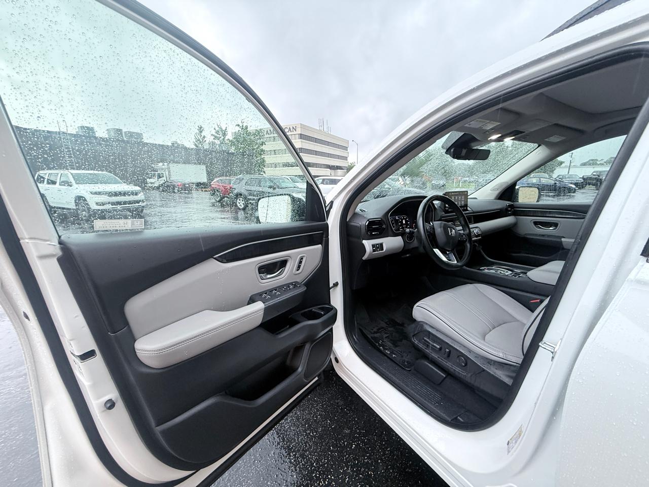 Honda Pilot Elite AWD 2023
