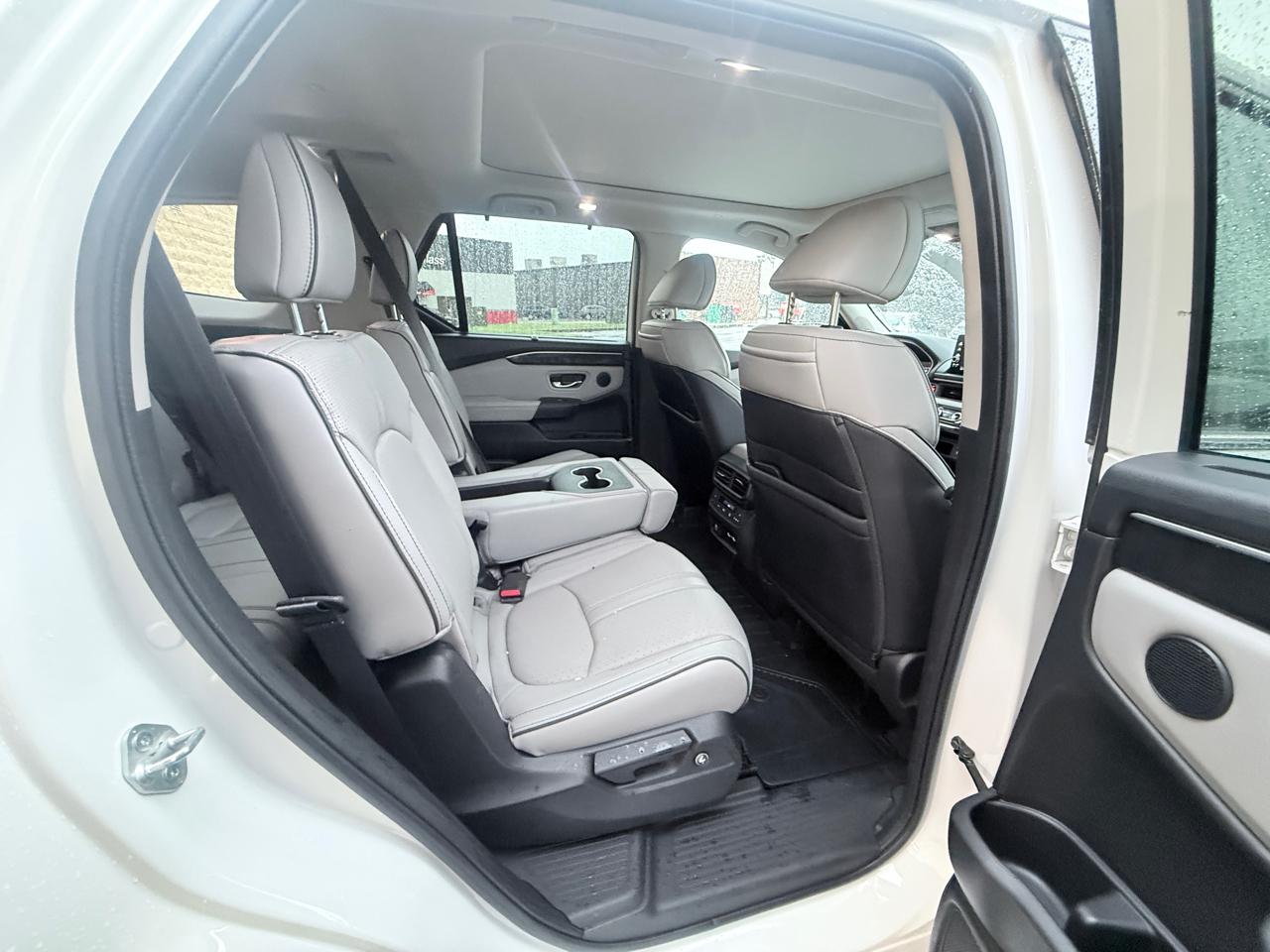 Honda Pilot Elite AWD 2023
