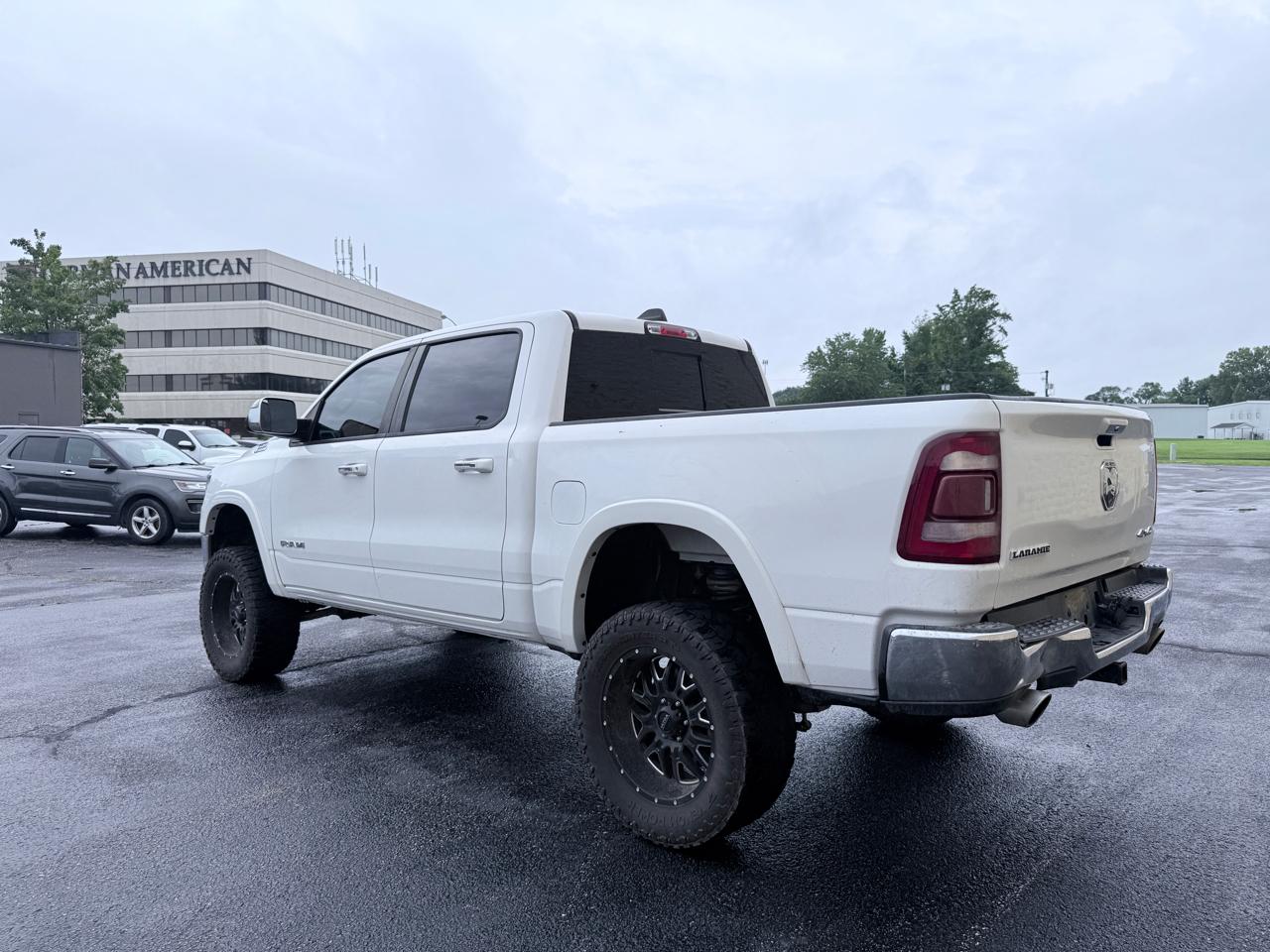 RAM 1500 Laramie Crew Cab SWB 4WD 2020
