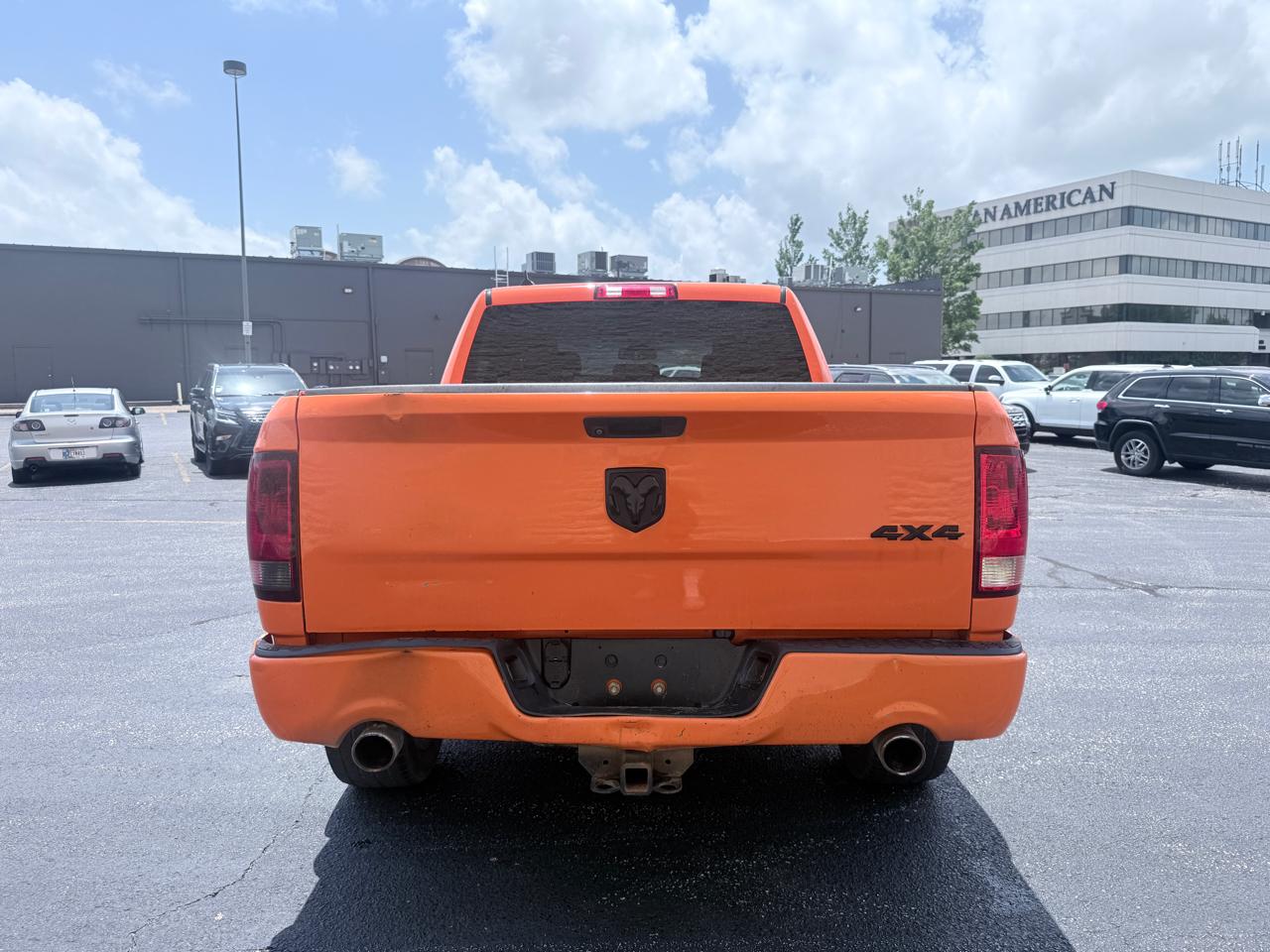 RAM 1500 Classic Tradesman Crew Cab SWB 4WD 2019