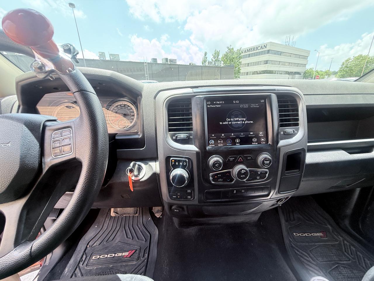 RAM 1500 Classic Tradesman Crew Cab SWB 4WD 2019