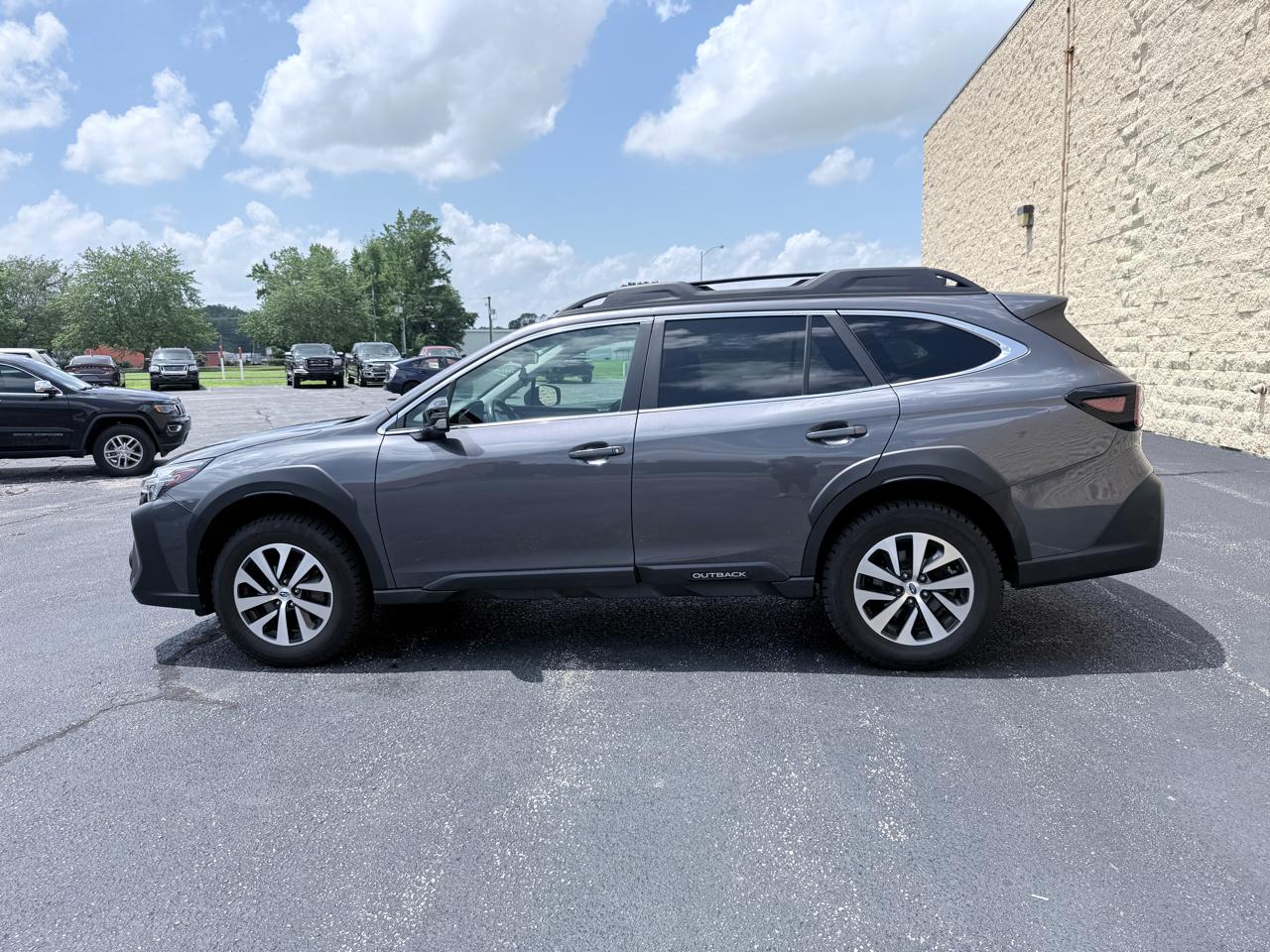 Subaru Outback Premium 2023