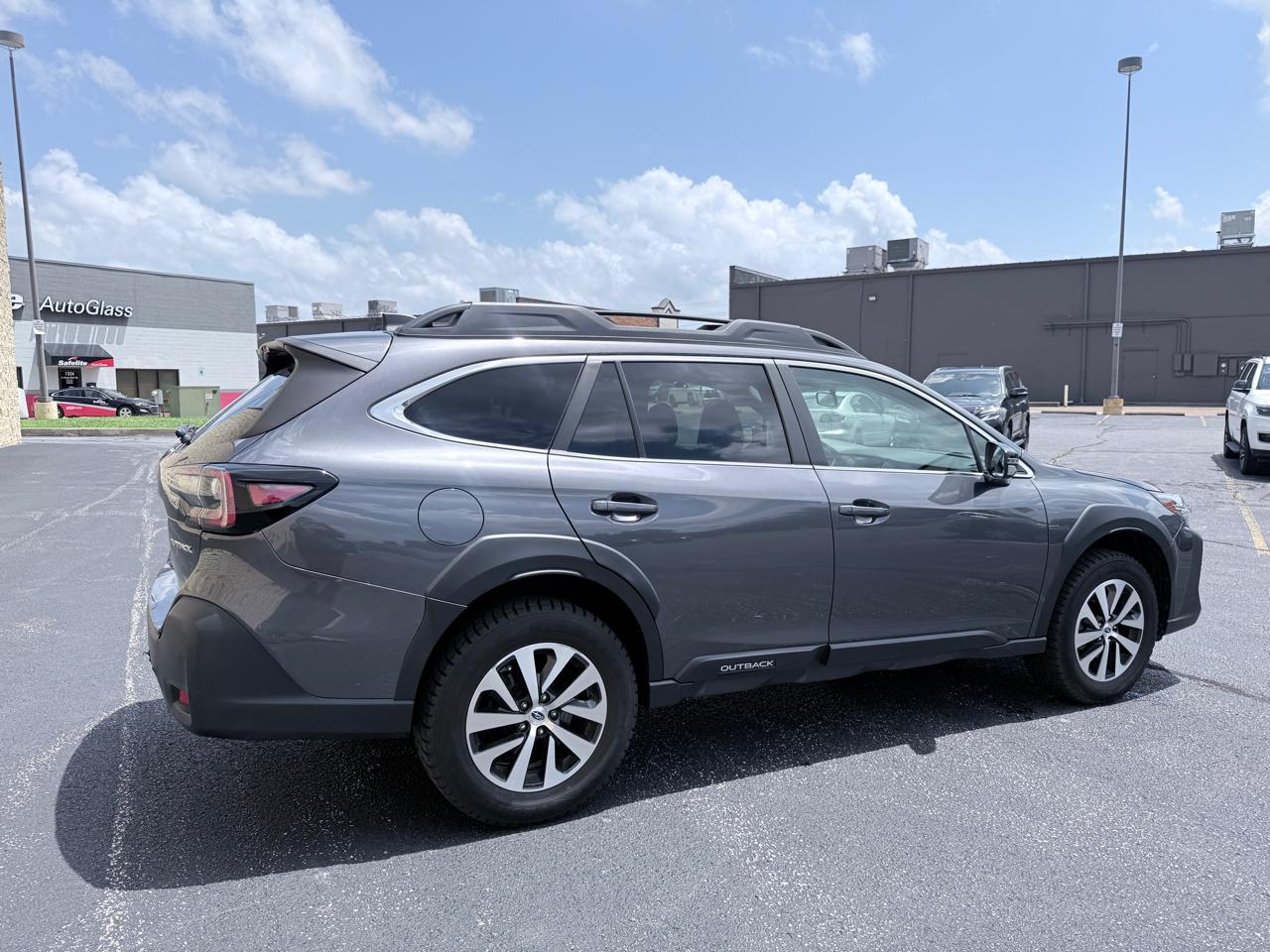 Subaru Outback Premium 2023