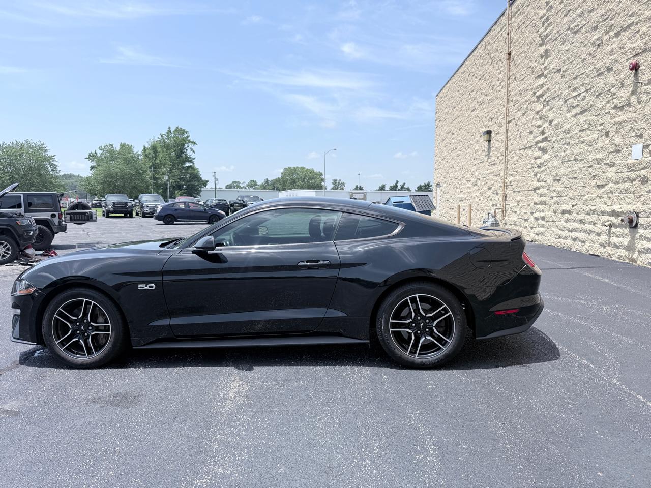Ford Mustang GT Premium Coupe 2019