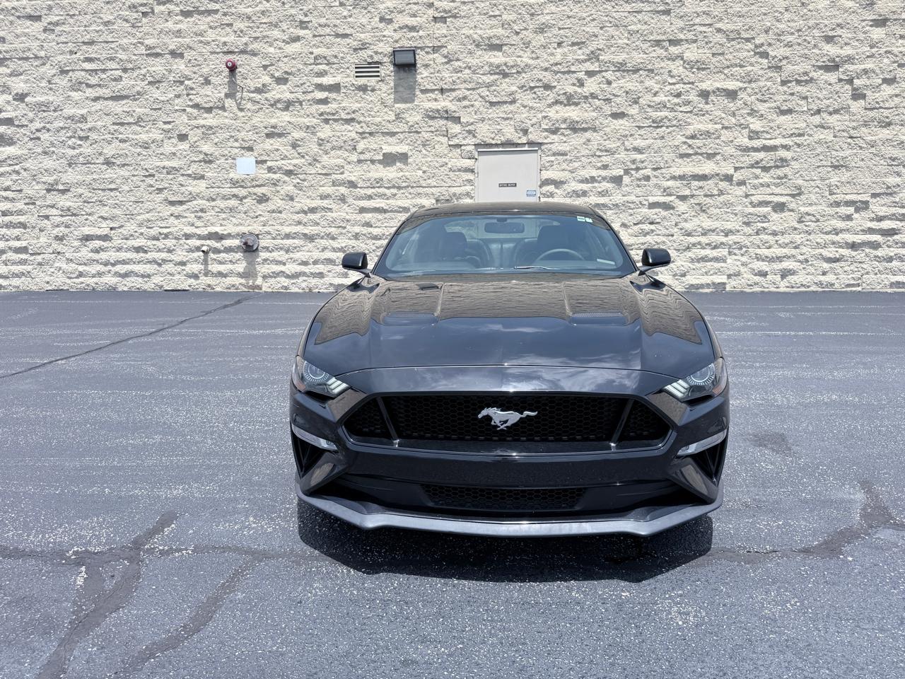 Ford Mustang GT Premium Coupe 2019