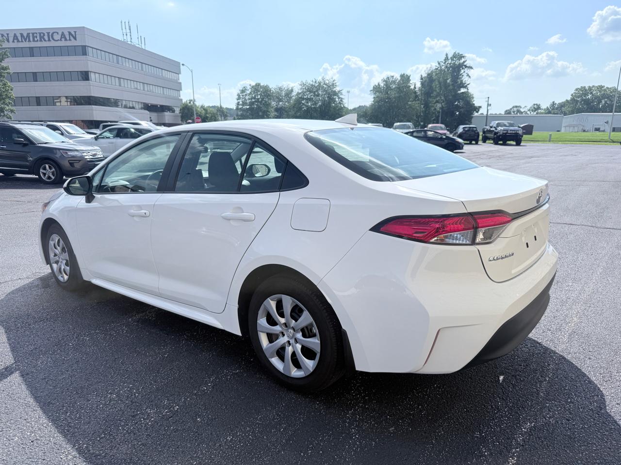 Toyota Corolla LE 2024