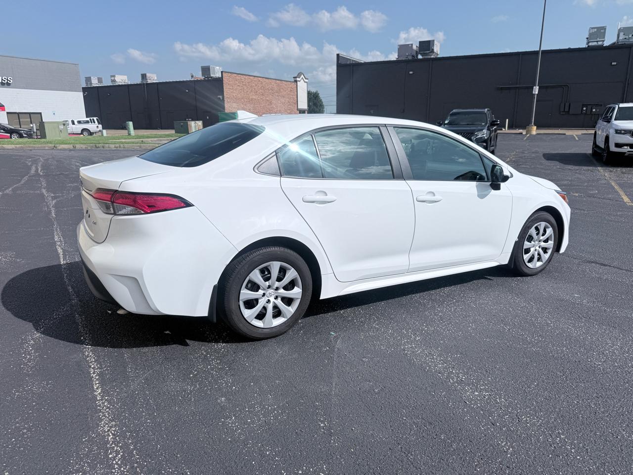 Toyota Corolla LE 2024