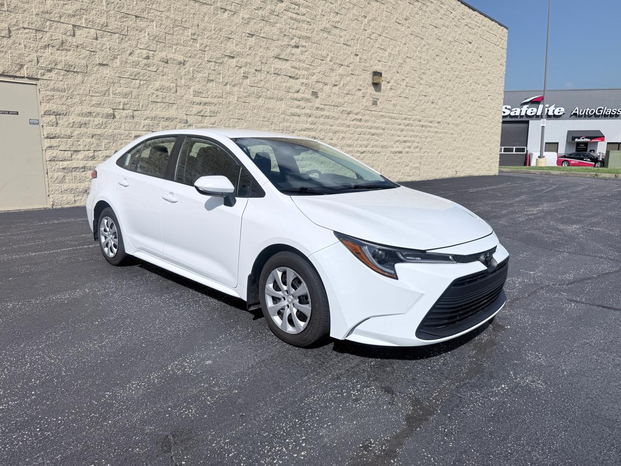 Toyota Corolla LE 2024