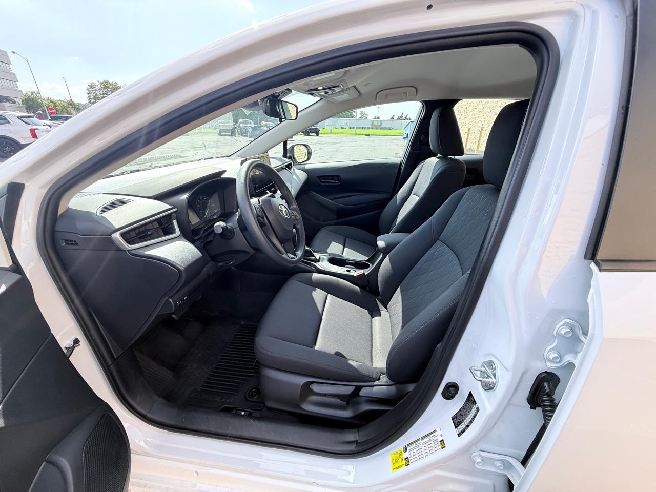 Toyota Corolla LE 2024