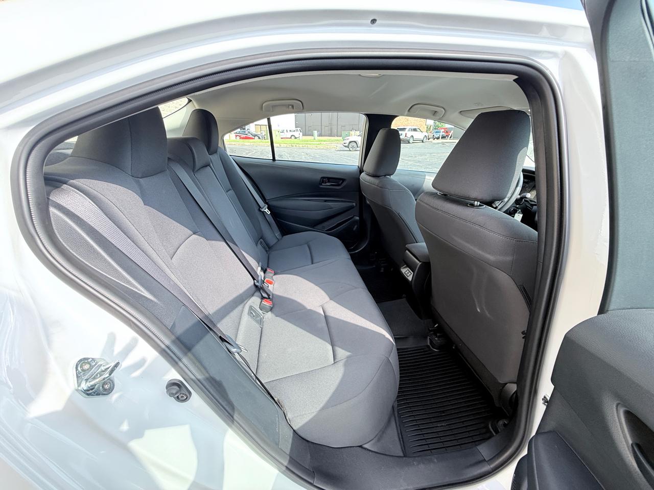 Toyota Corolla LE 2024