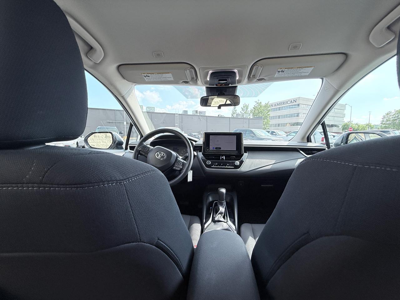 Toyota Corolla LE 2024