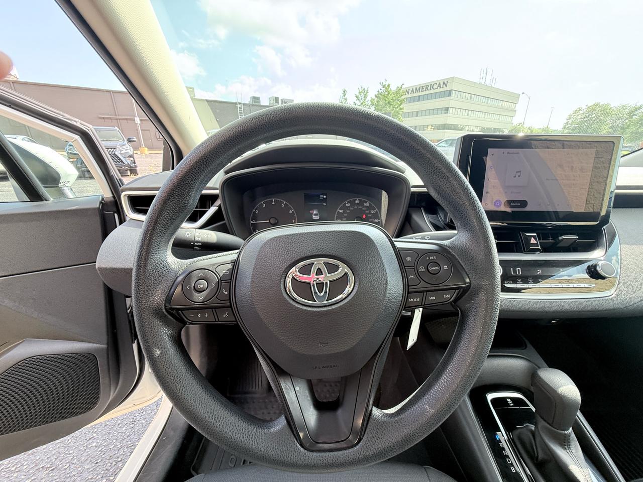 Toyota Corolla LE 2024
