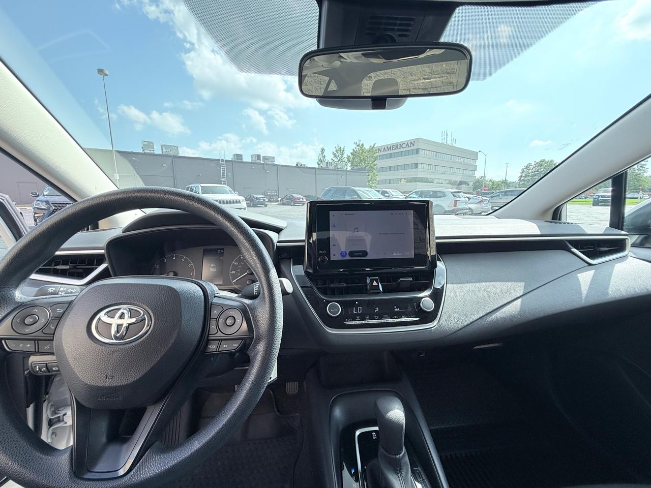 Toyota Corolla LE 2024