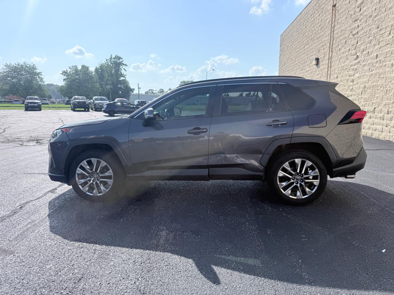 Toyota RAV4 XLE Premium 2019