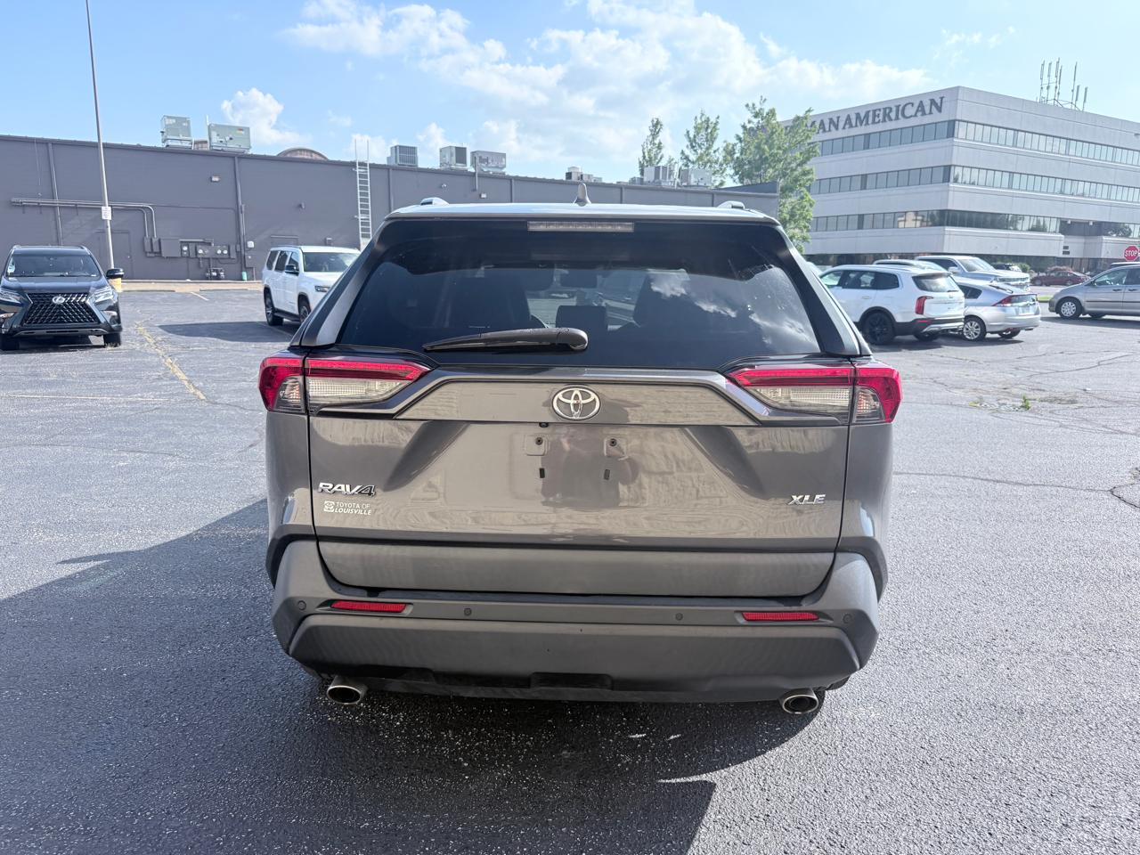 Toyota RAV4 XLE Premium 2019
