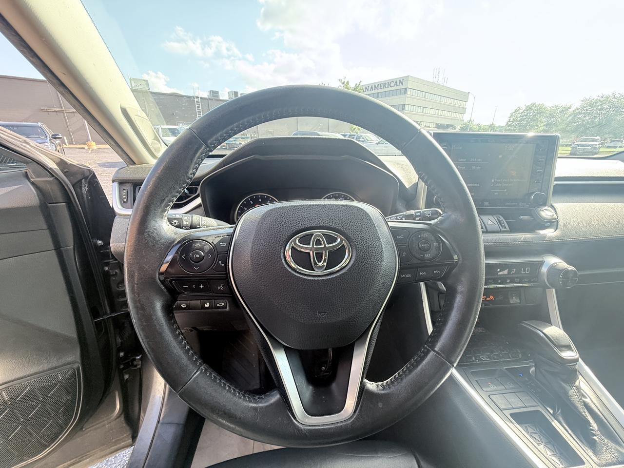 Toyota RAV4 XLE Premium 2019
