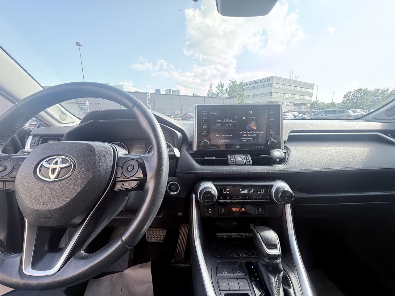 Toyota RAV4 XLE Premium 2019