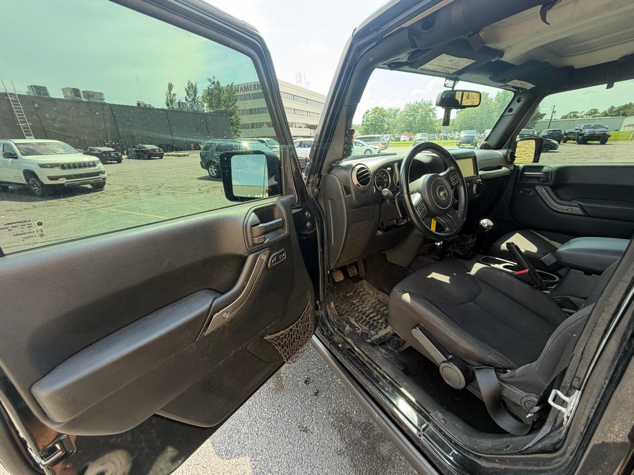 Jeep Wrangler Unlimited Sport 4WD 2014