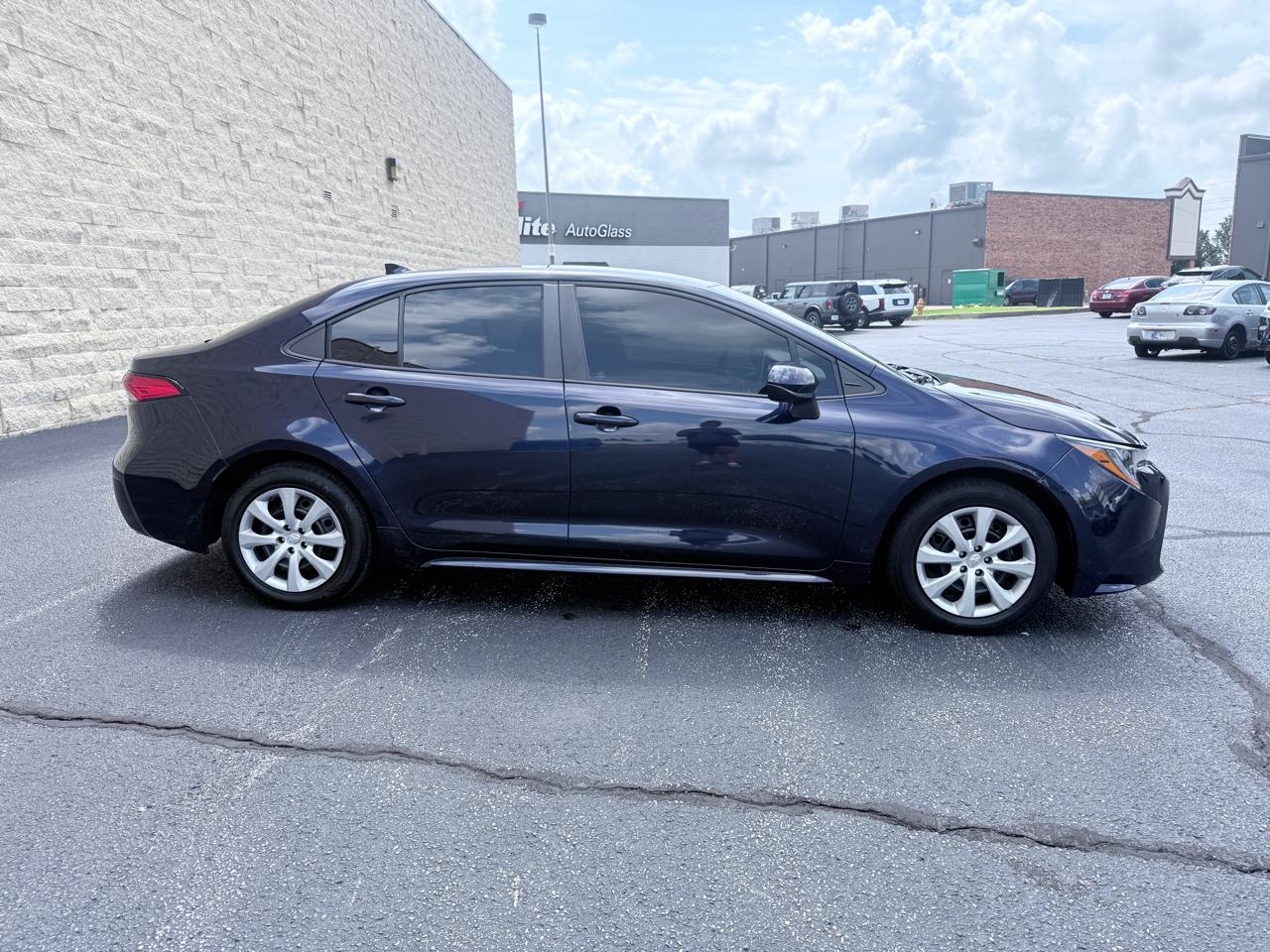 Toyota Corolla LE 2021