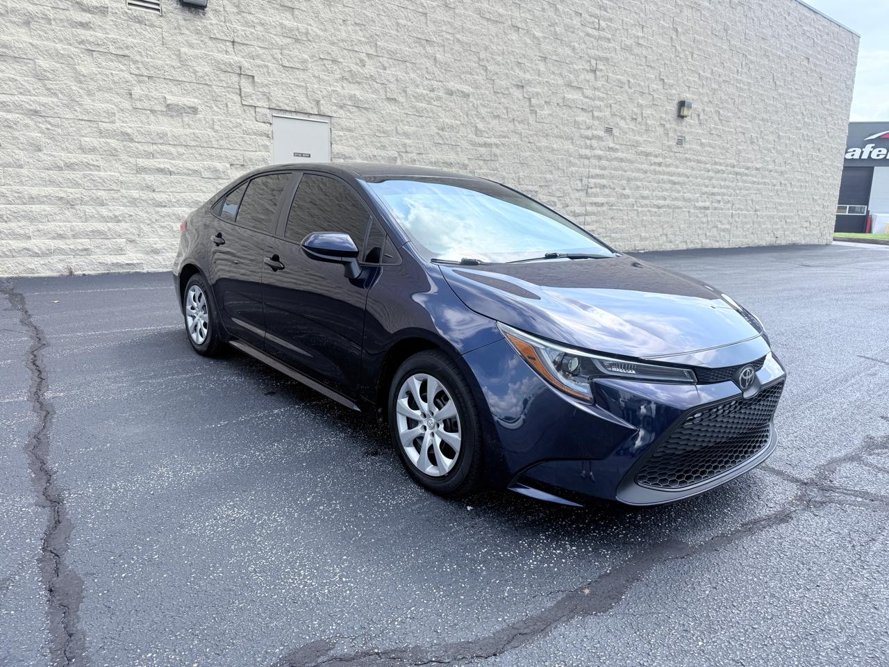 Toyota Corolla LE 2021
