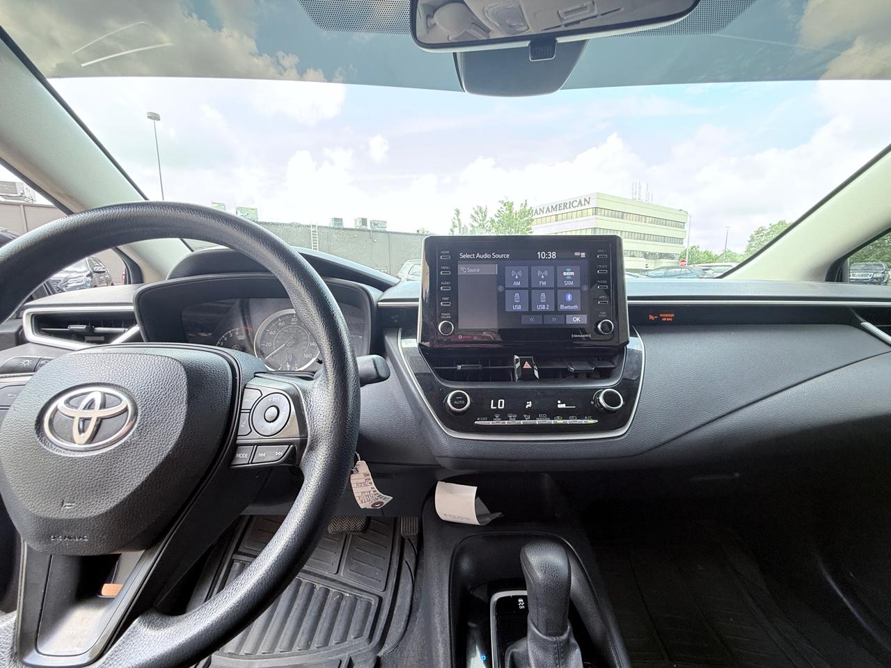 Toyota Corolla LE 2021