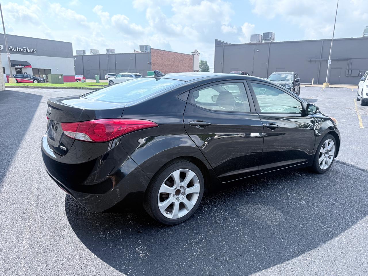 Hyundai Elantra Limited 2013