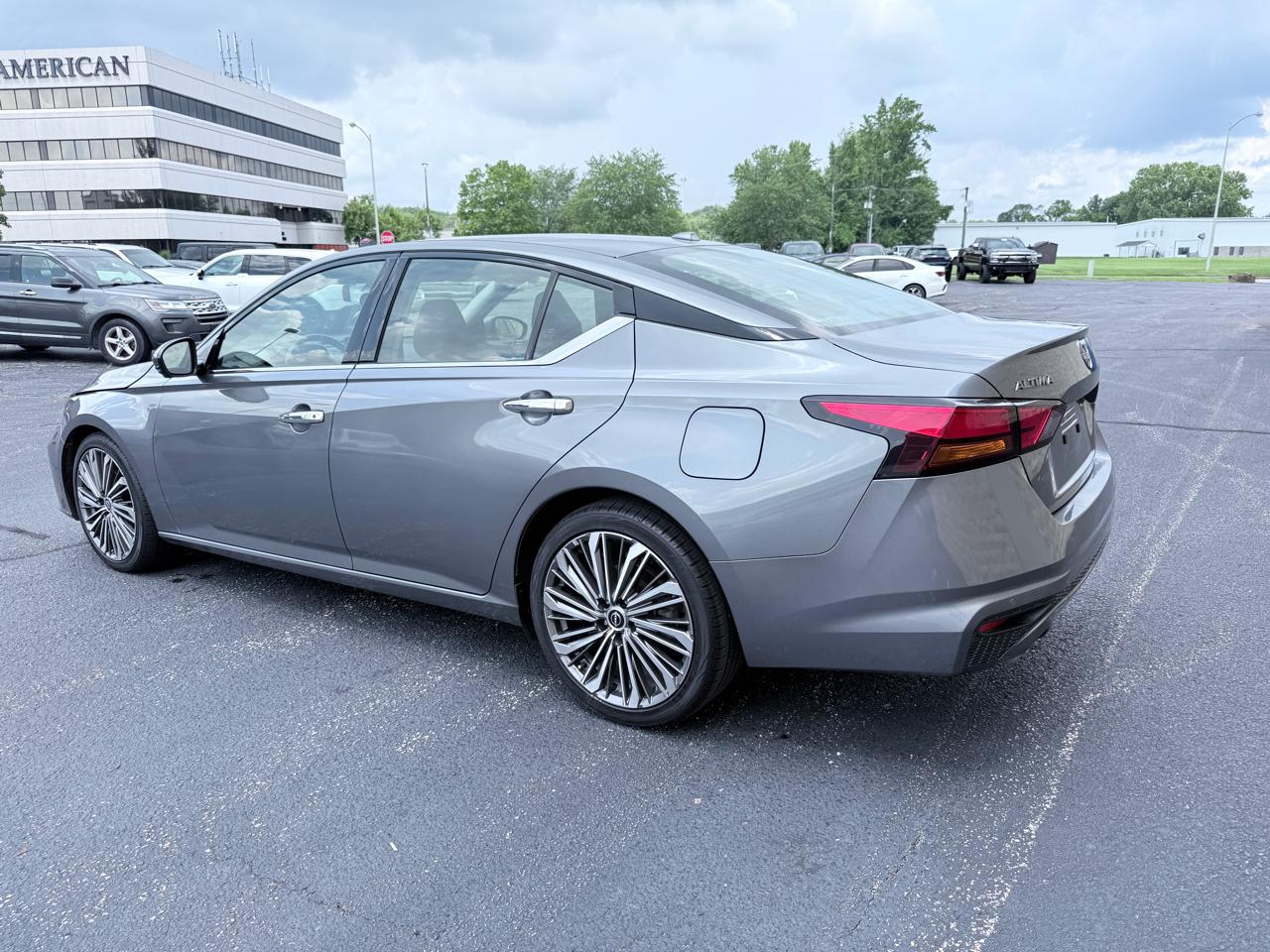 Nissan Altima 2.5 SL 2023