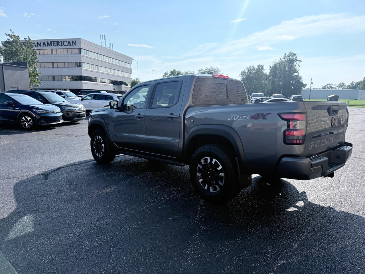 Nissan Frontier S Crew Cab 4WD 2023