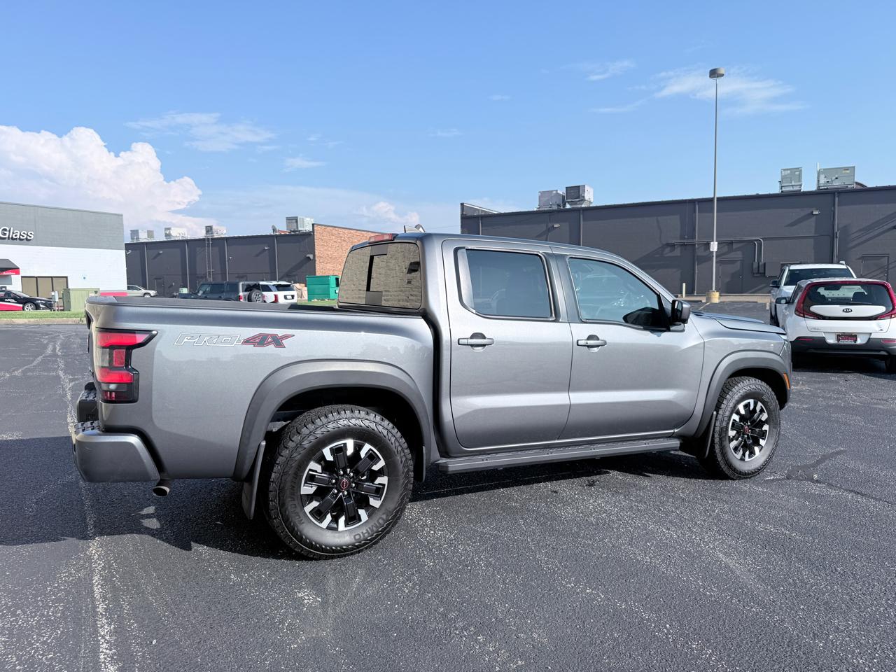 Nissan Frontier S Crew Cab 4WD 2023