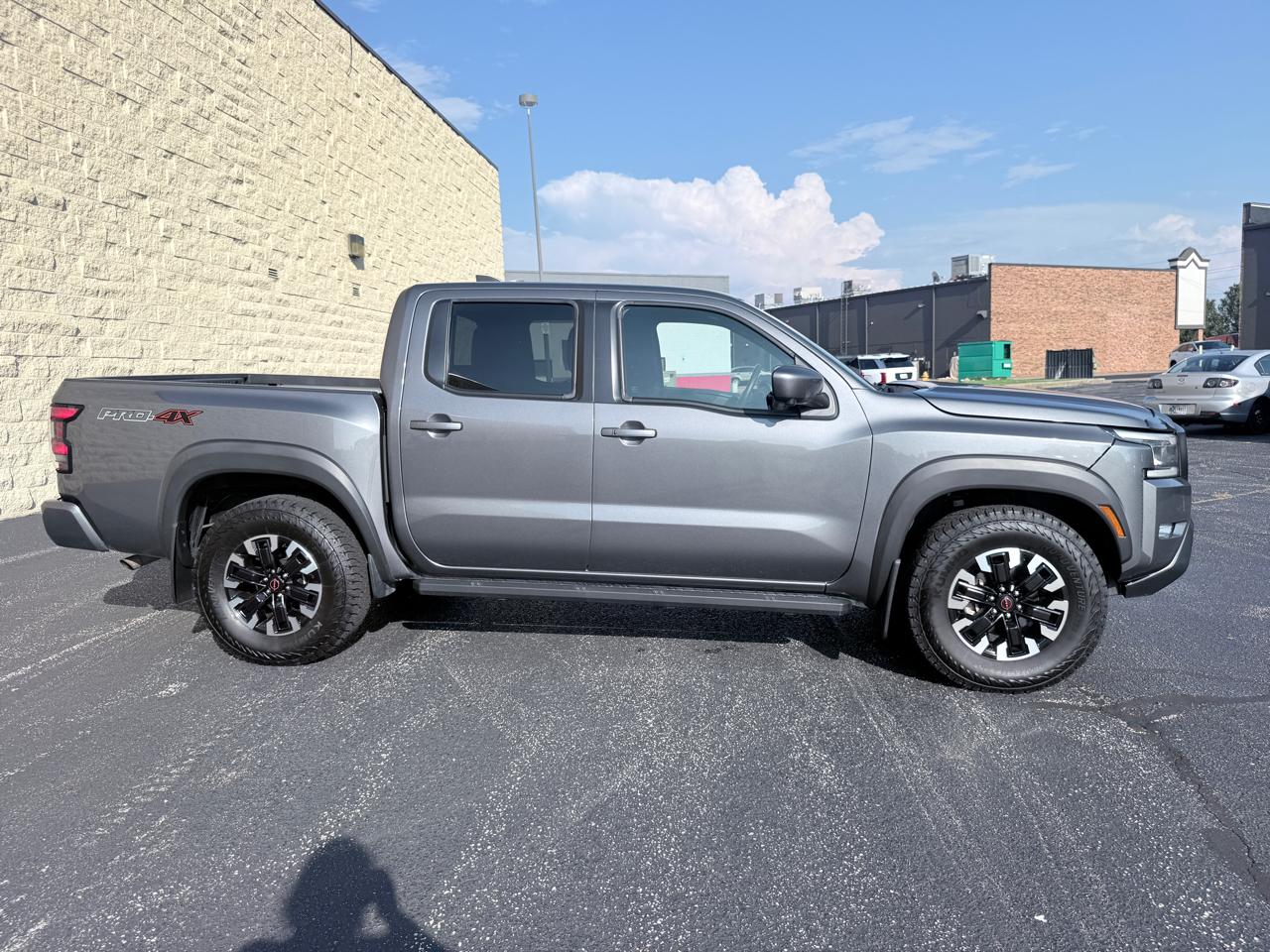 Nissan Frontier S Crew Cab 4WD 2023