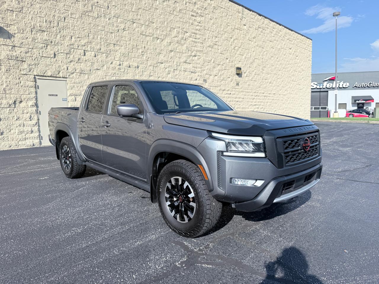 Nissan Frontier S Crew Cab 4WD 2023