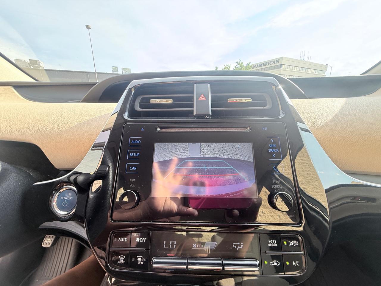 Toyota Prius Two 2016