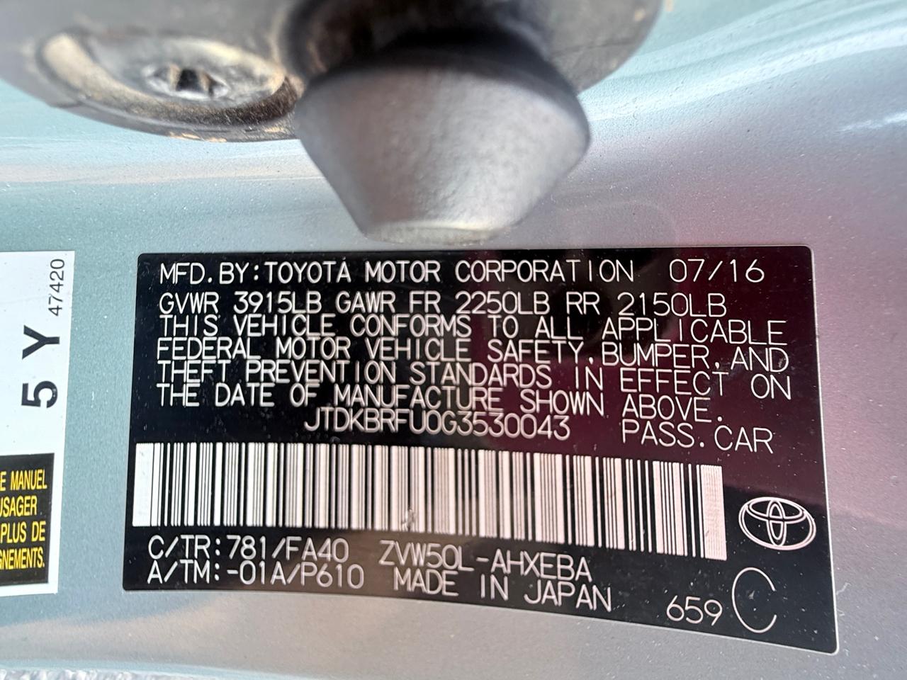Toyota Prius Two 2016