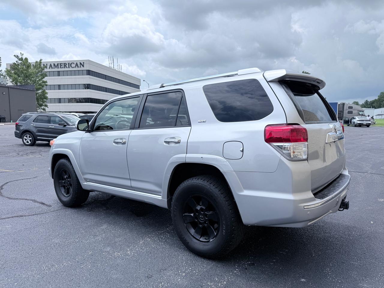 Toyota 4Runner SR5 4WD 2013