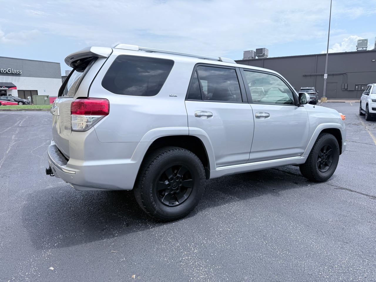 Toyota 4Runner SR5 4WD 2013