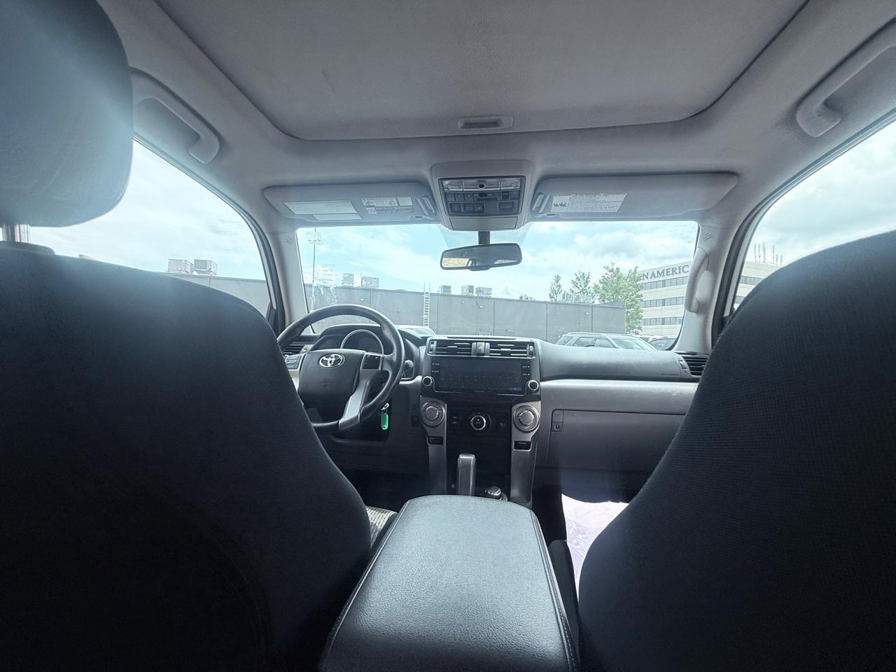 Toyota 4Runner SR5 4WD 2013