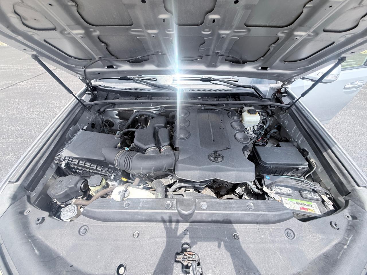Toyota 4Runner SR5 4WD 2013