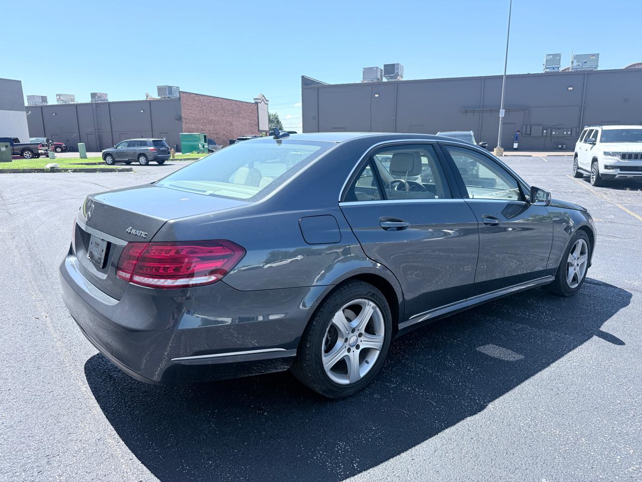 Mercedes-Benz E-Class E350 4MATIC Sedan 2014