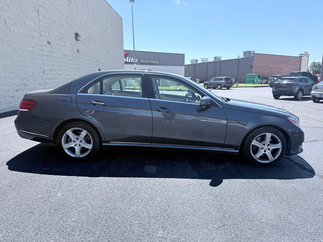 Mercedes-Benz E-Class E350 4MATIC Sedan 2014