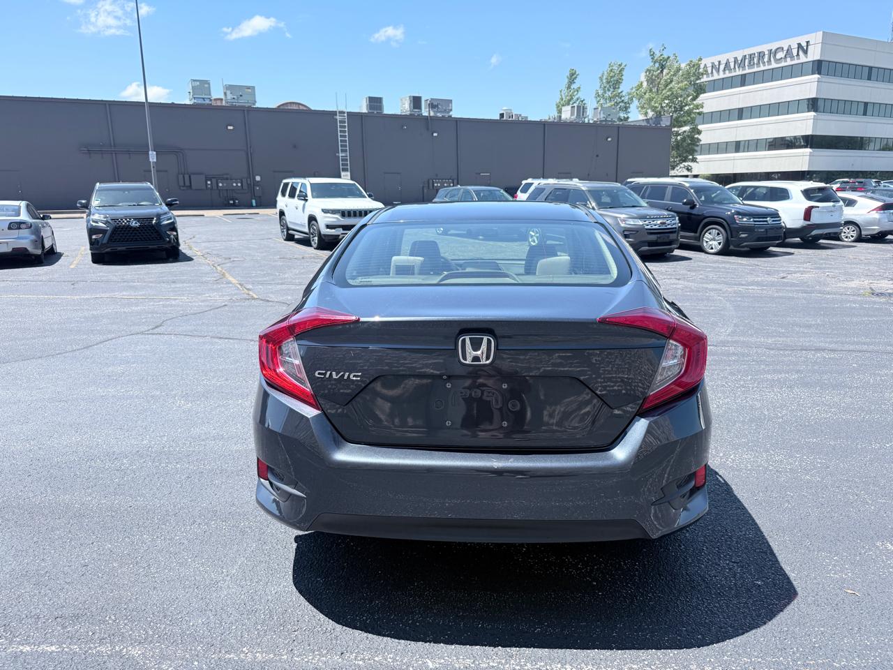 Honda Civic LX Sedan CVT 2017