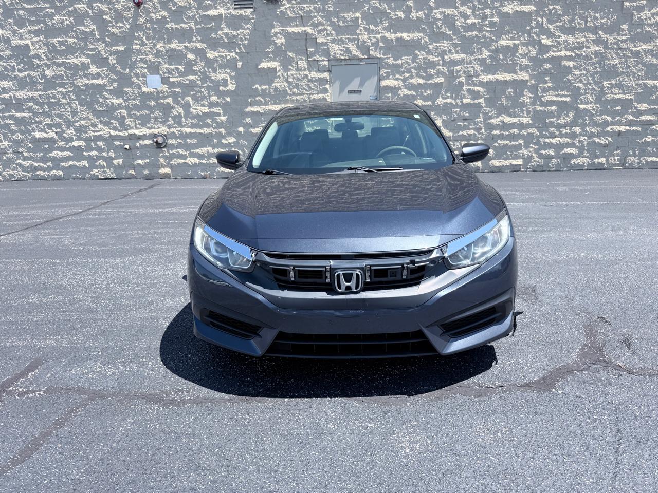 Honda Civic LX Sedan CVT 2017