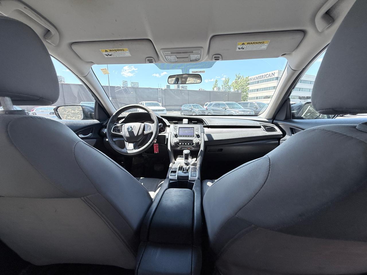 Honda Civic LX Sedan CVT 2017