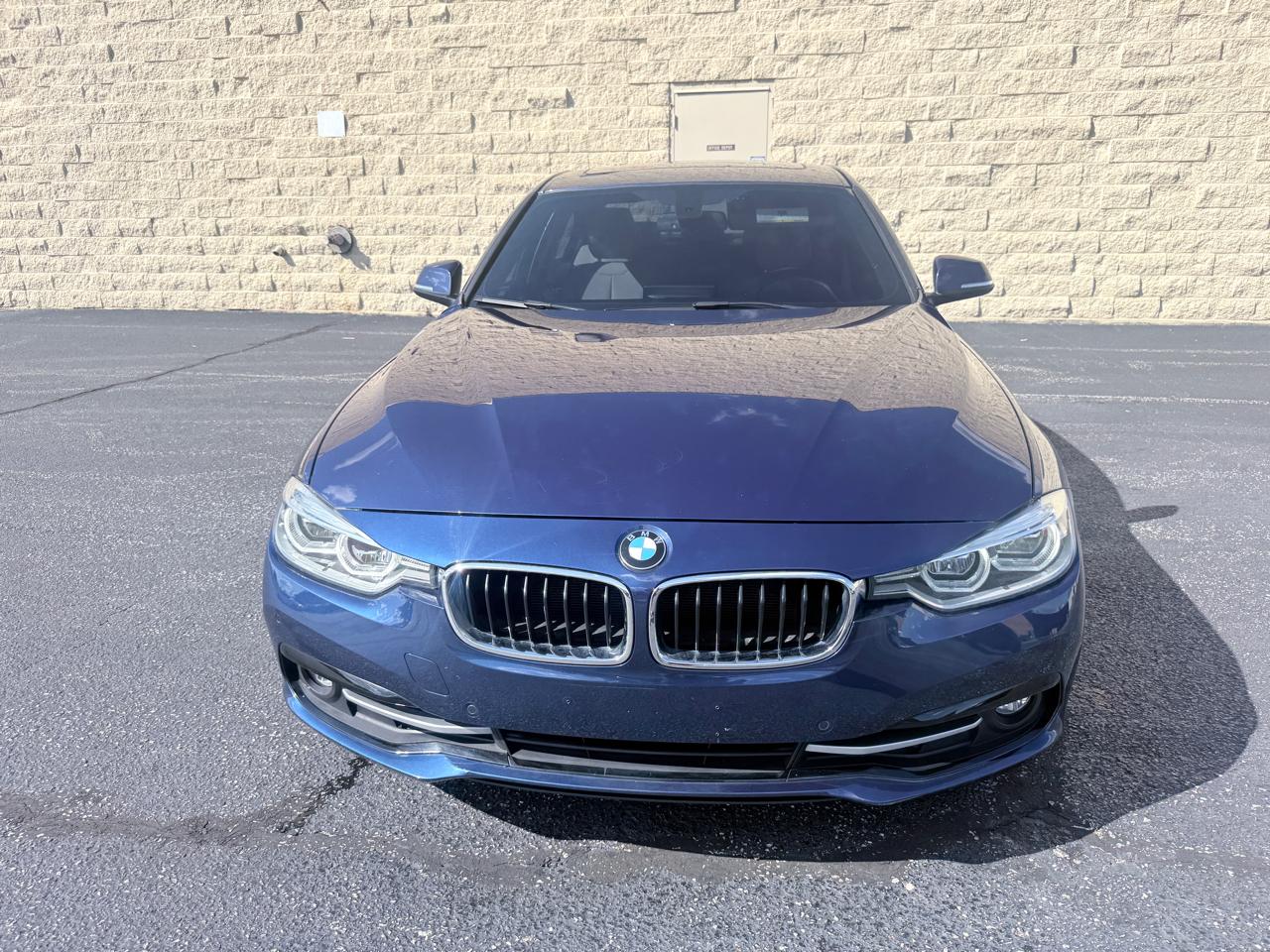 BMW 3-Series 330i SULEV Sedan 2017