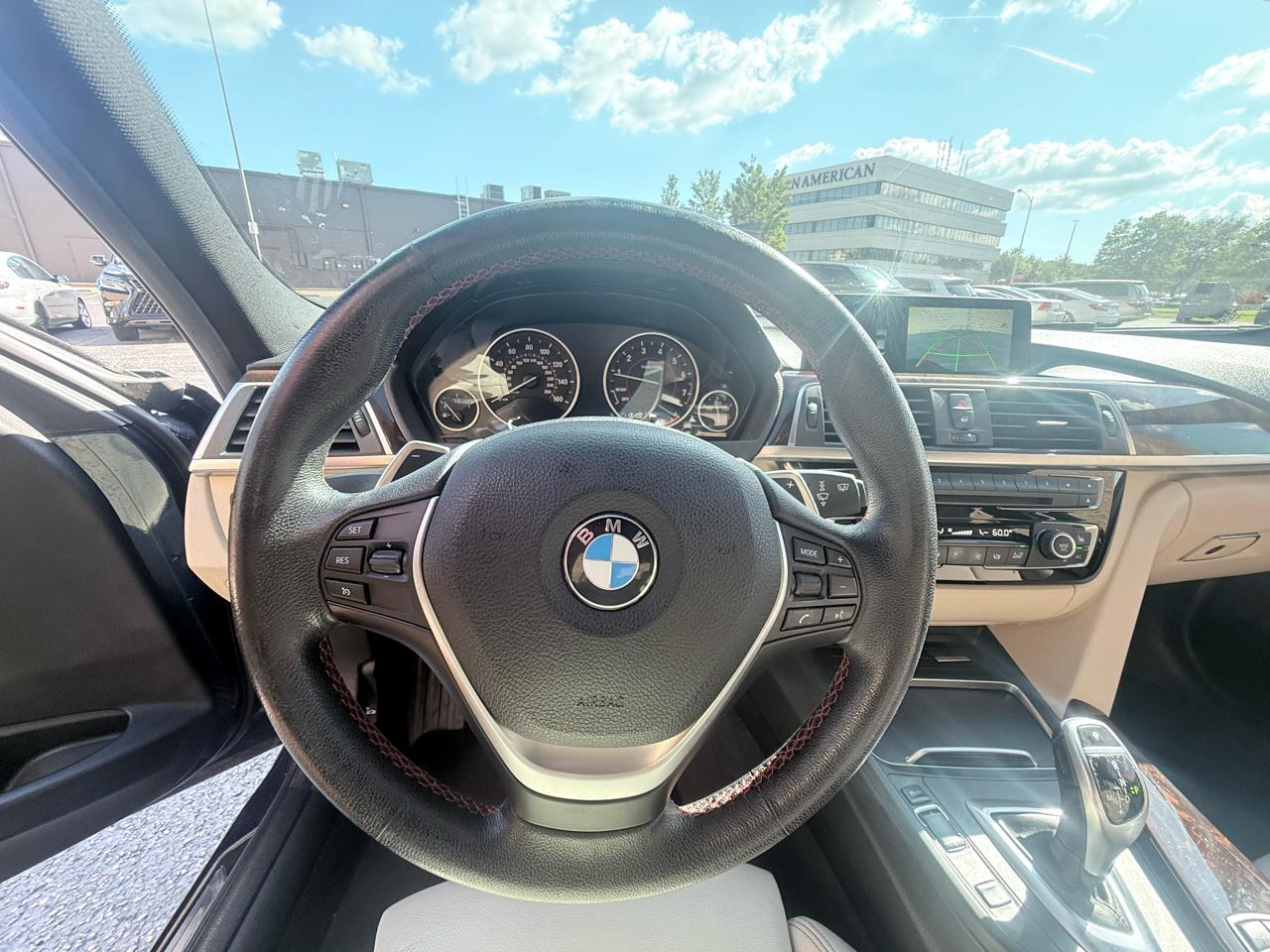 BMW 3-Series 330i SULEV Sedan 2017