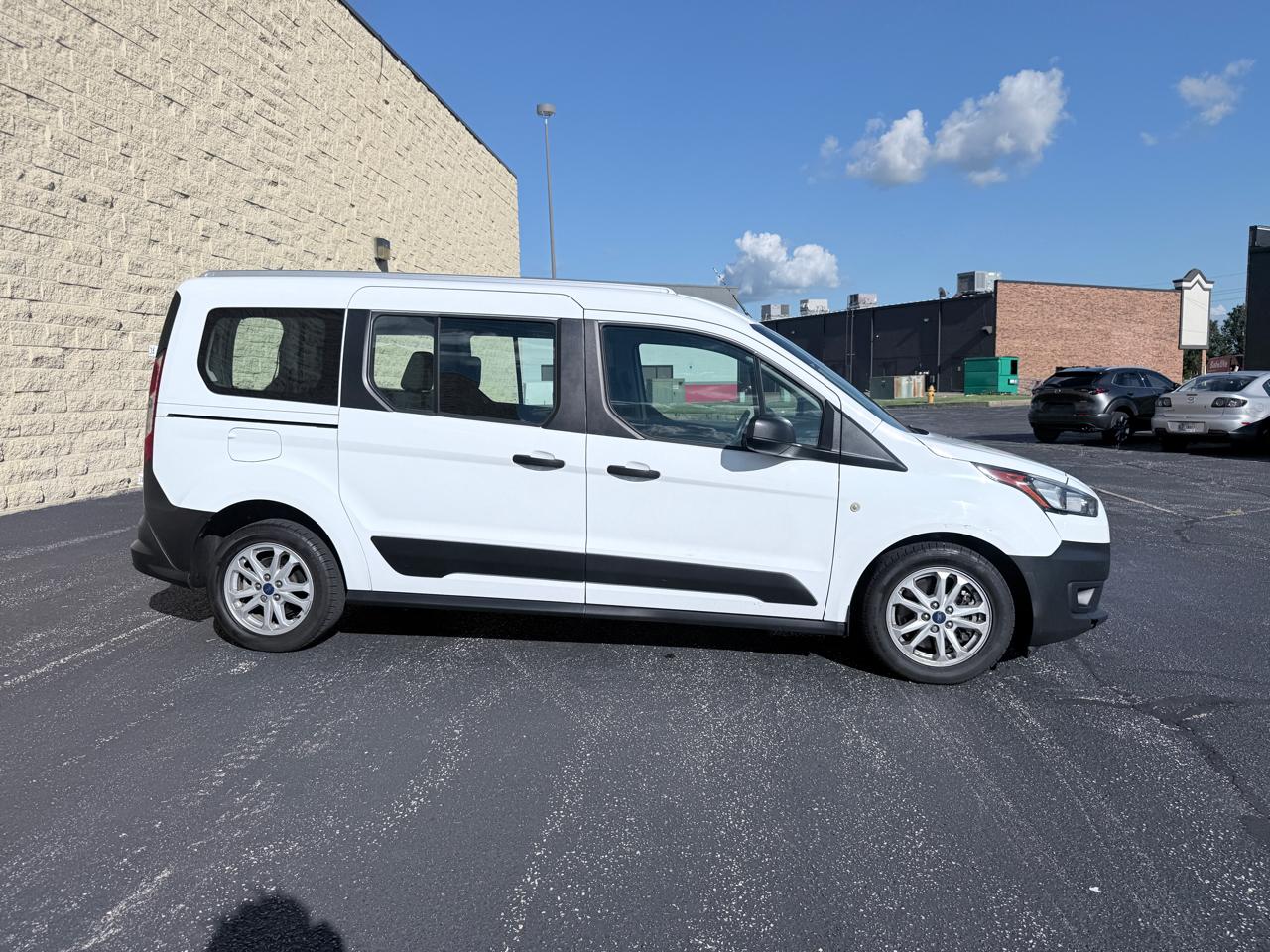 Ford Transit Connect Wagon XL LWB 2022